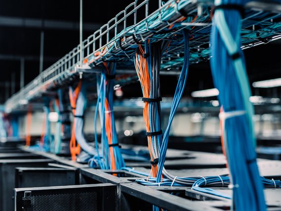 Kabel-Kabelstränge-IT-Security Kabelstränge